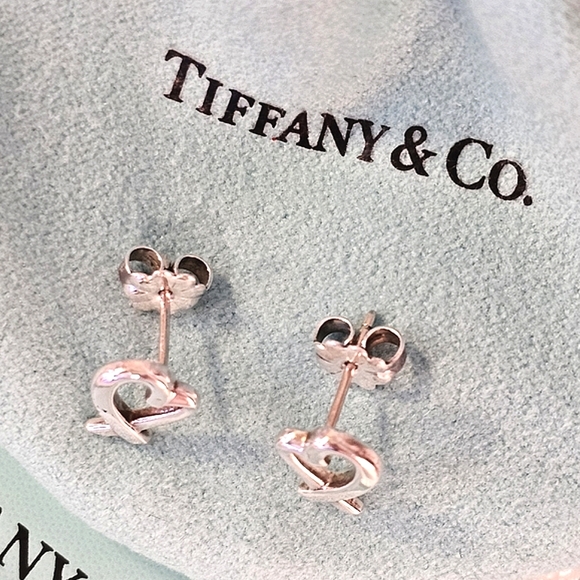 💖Tiffany & Co. Loving Heart Stud Paloma Picasso 925 Sterling Silver Earrings 💖 - Picture 8 of 15